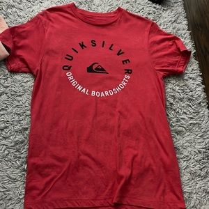 A t-shirt barely worn, In great quality.